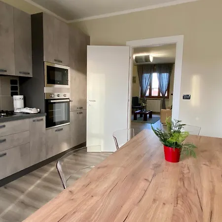 Apartment Elegante Tre Amis - Doppio Garage & Free Wifi - Ac *